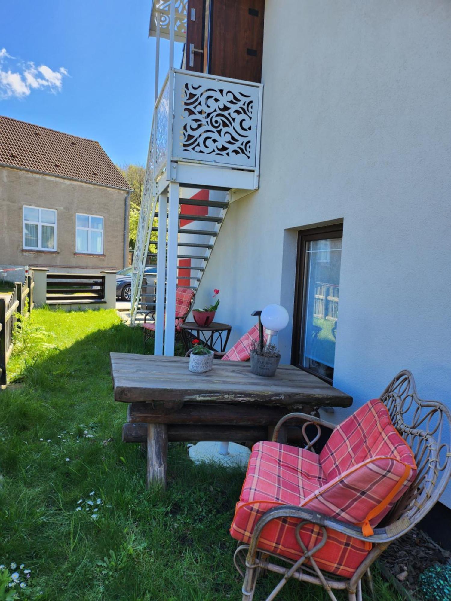 Ferienhaus Ani & Apartment Rustikal Patzig Esterno foto